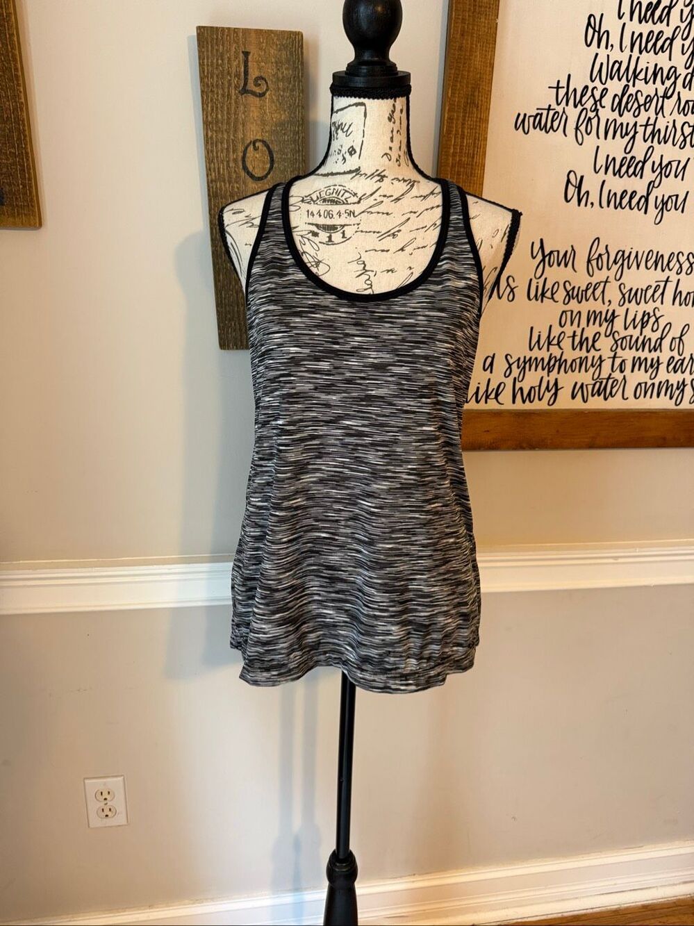 Spalding Women's Slim Fit Racerback Athletic Tank Top Black White Small